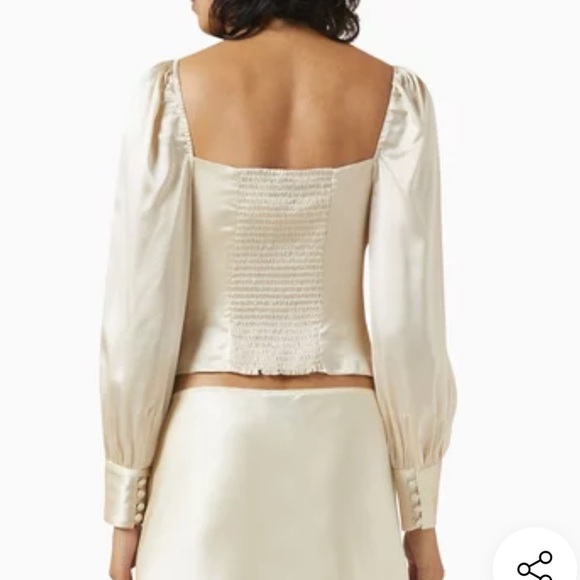 NWT Reformation Chiara Long Sleeve Silk Blouse Top Almond Cream Black 10 - Picture 3 of 8